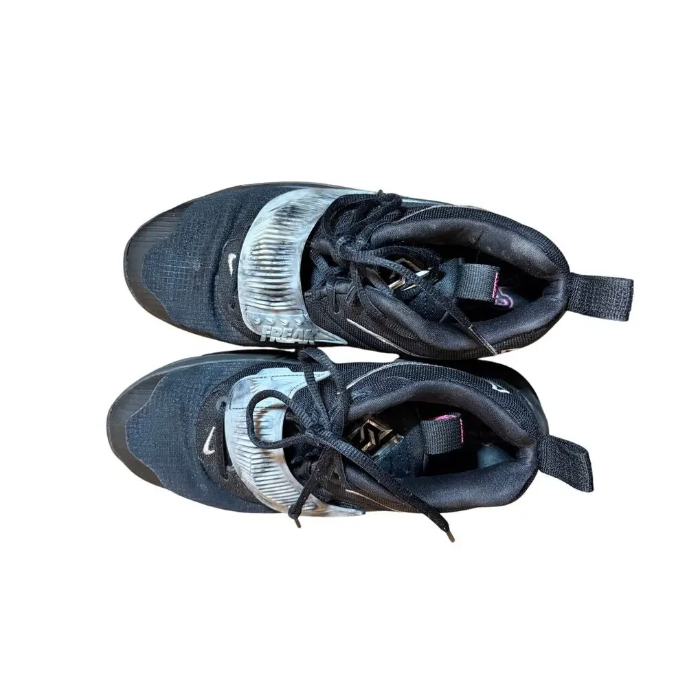 Nike Boys Zoom Freak 3 DB4158-002 Black Basketball Shoes‎ Sneakers Size 7YY
